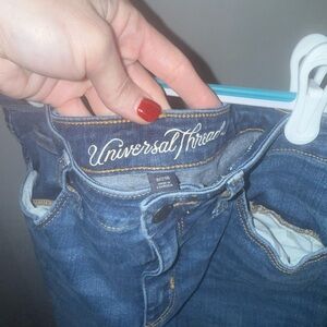 Universal Thread Women's Dark Blue Denim Jeans